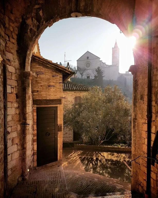 Cherihomeassisi Apartment Buitenkant foto