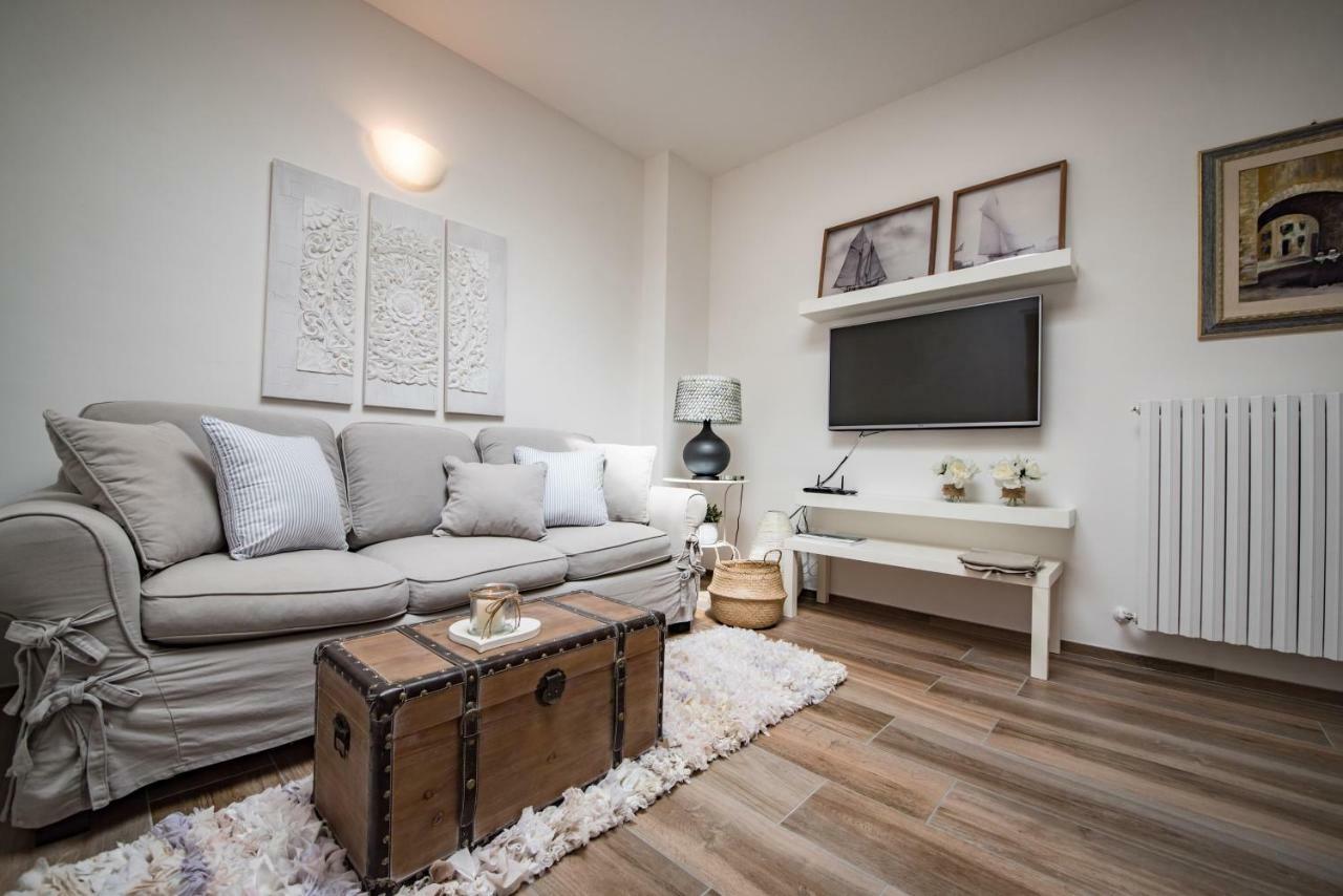 Cherihomeassisi Apartment Buitenkant foto
