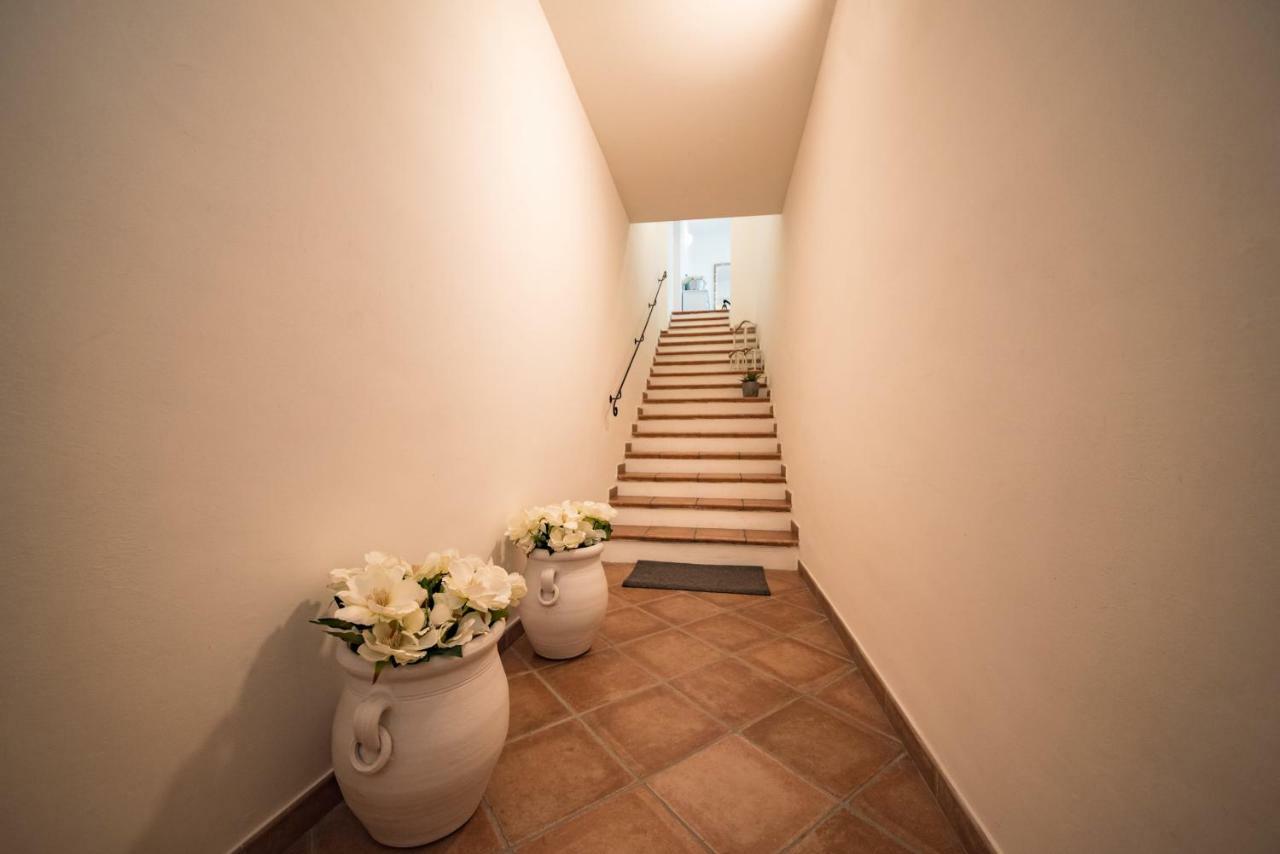 Cherihomeassisi Apartment Buitenkant foto